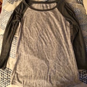 American Eagle baseball tee
